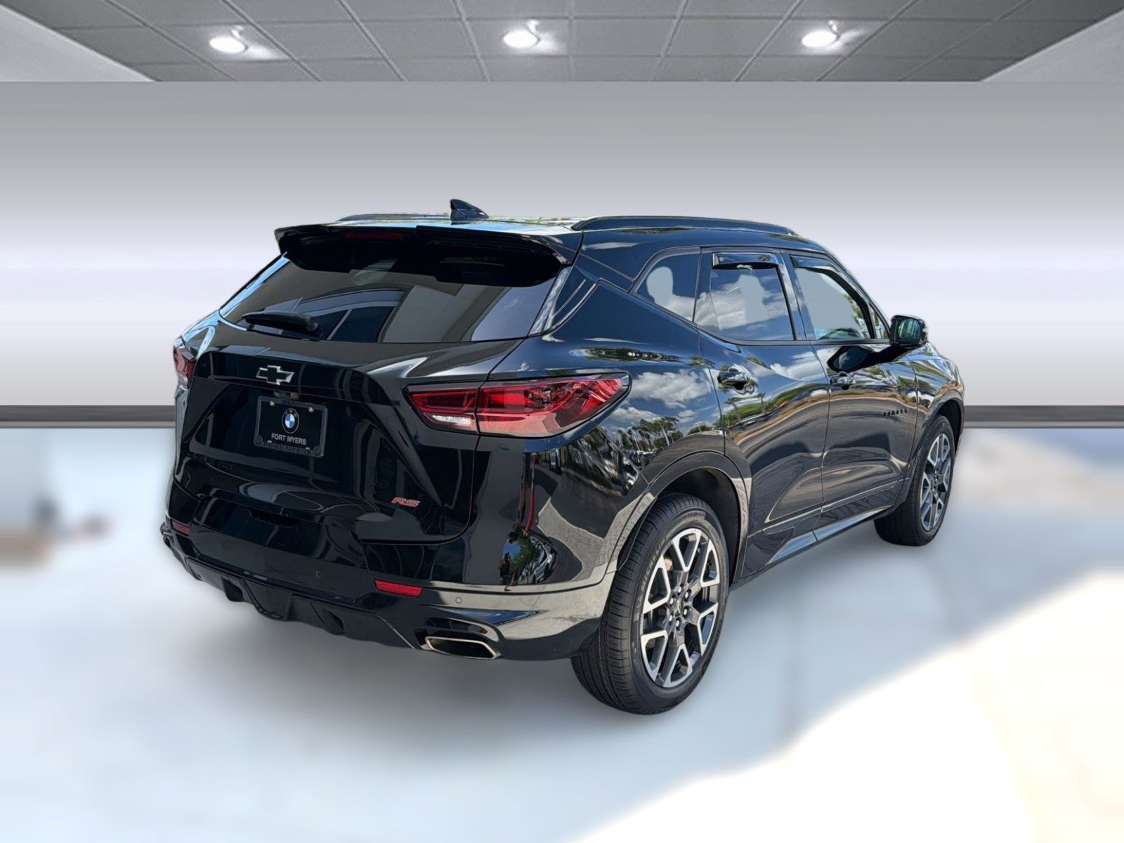 Used 2024 Chevrolet Blazer RS w/ Driver Confidence II Package image 9