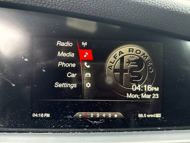 Used 2019 Alfa Romeo Giulia w/ Quick Order Package 22K Sport image 23