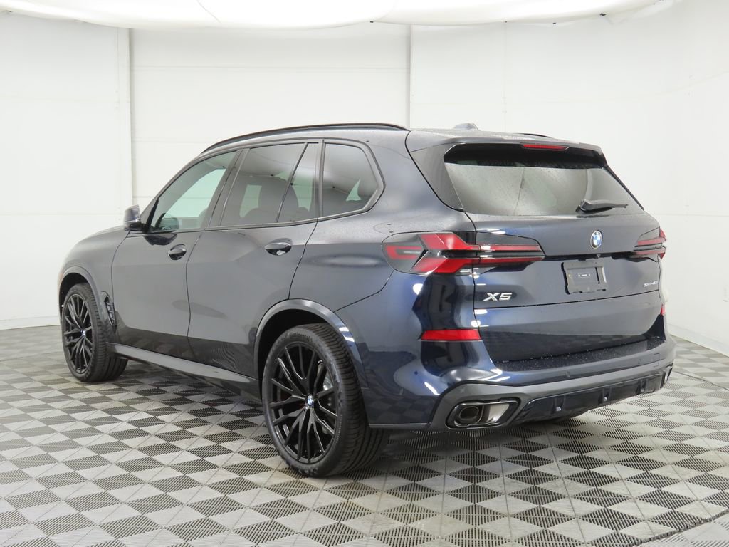 New 2026 BMW X5 sDrive40i w/ M Sport Package image 7