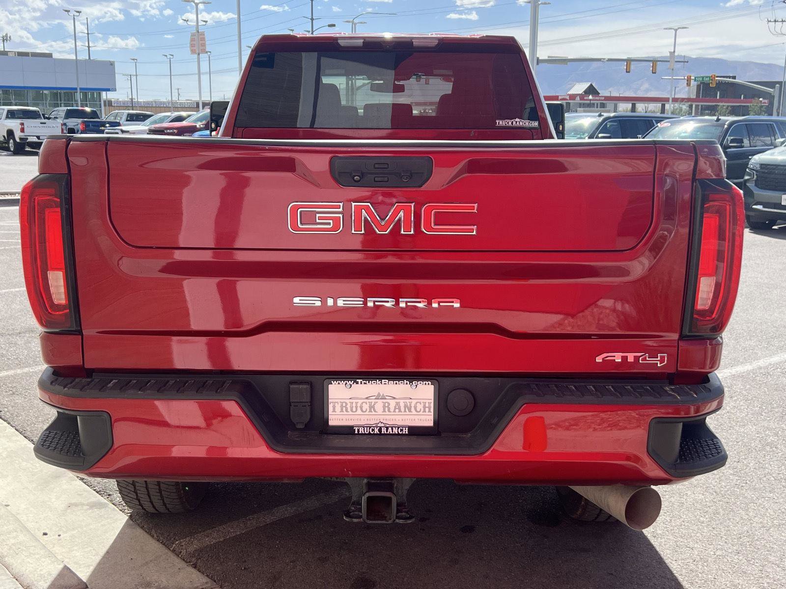 Used 2023 GMC Sierra 2500 AT4 w/ Gooseneck/5TH Wheel Package image 6