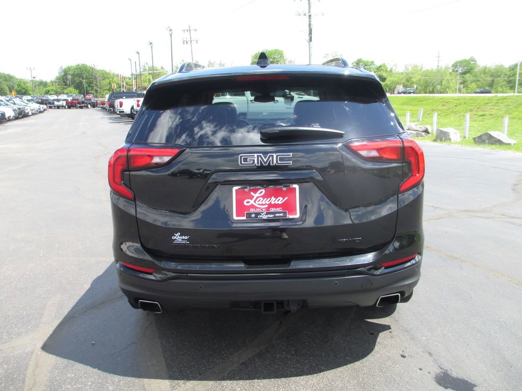 Used 2020 GMC Terrain SLT w/ Preferred Package AWD/4WD image 7