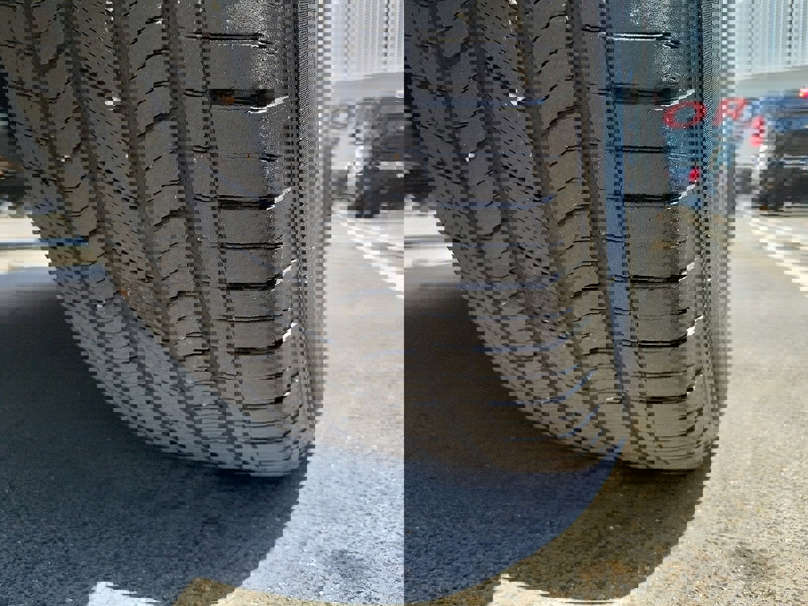 Used 2023 Dodge Durango SXT image 25