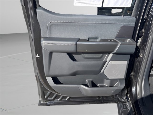 Used 2023 Ford F150 Lariat w/ Equipment Group 502A High image 17