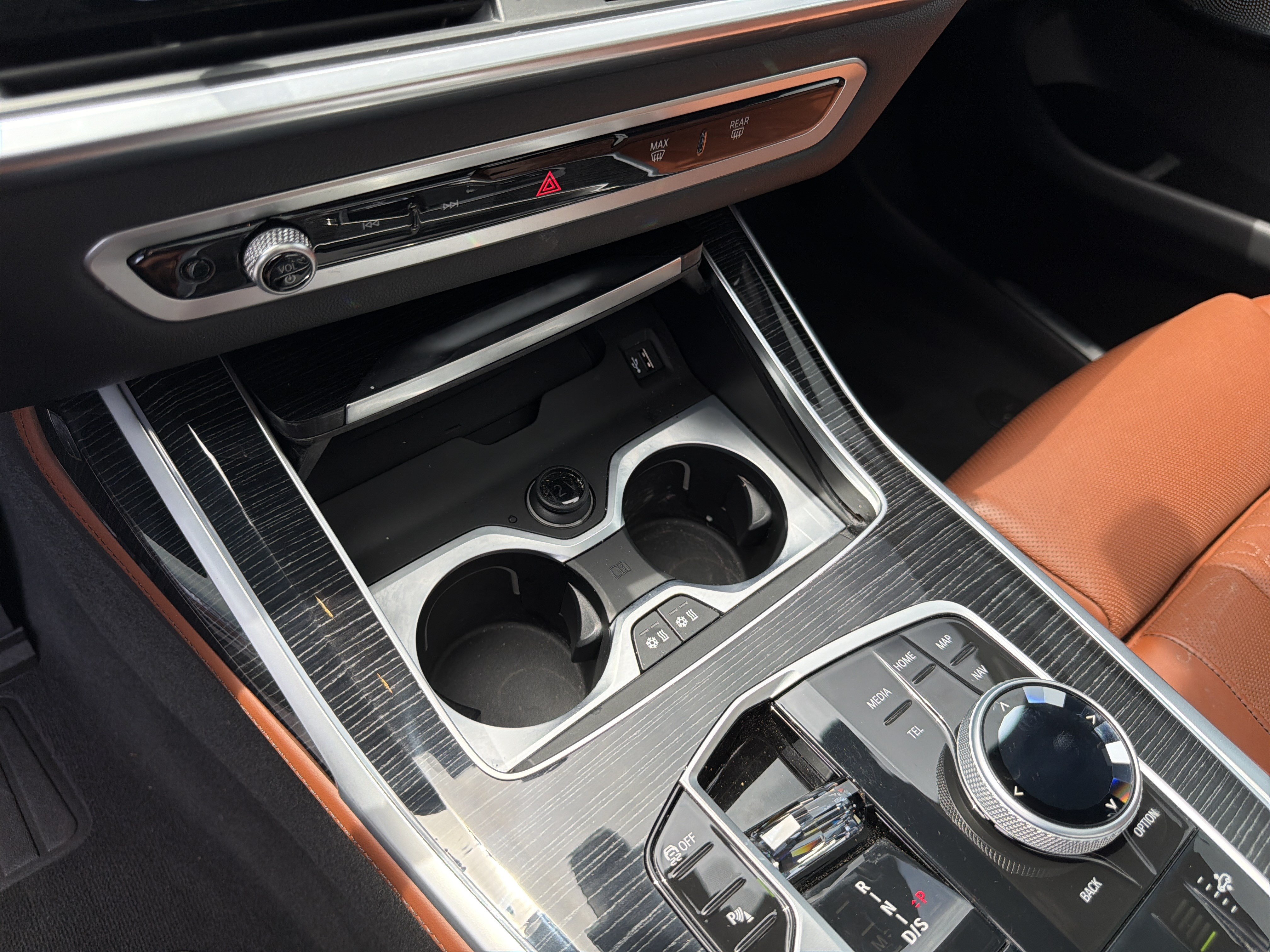 Used 2024 BMW X7 M60i w/ Executive Package AWD/4WD image 39