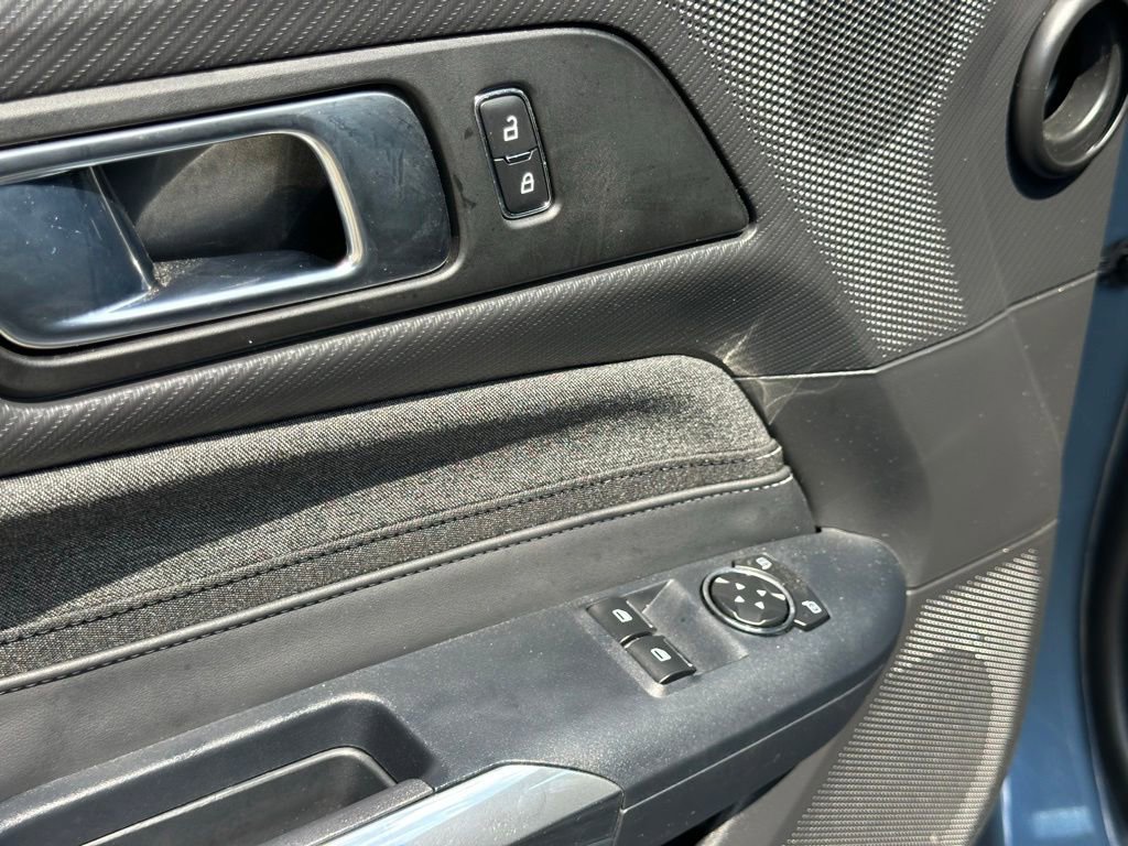 Used 2025 Ford Mustang GT RWD image 15