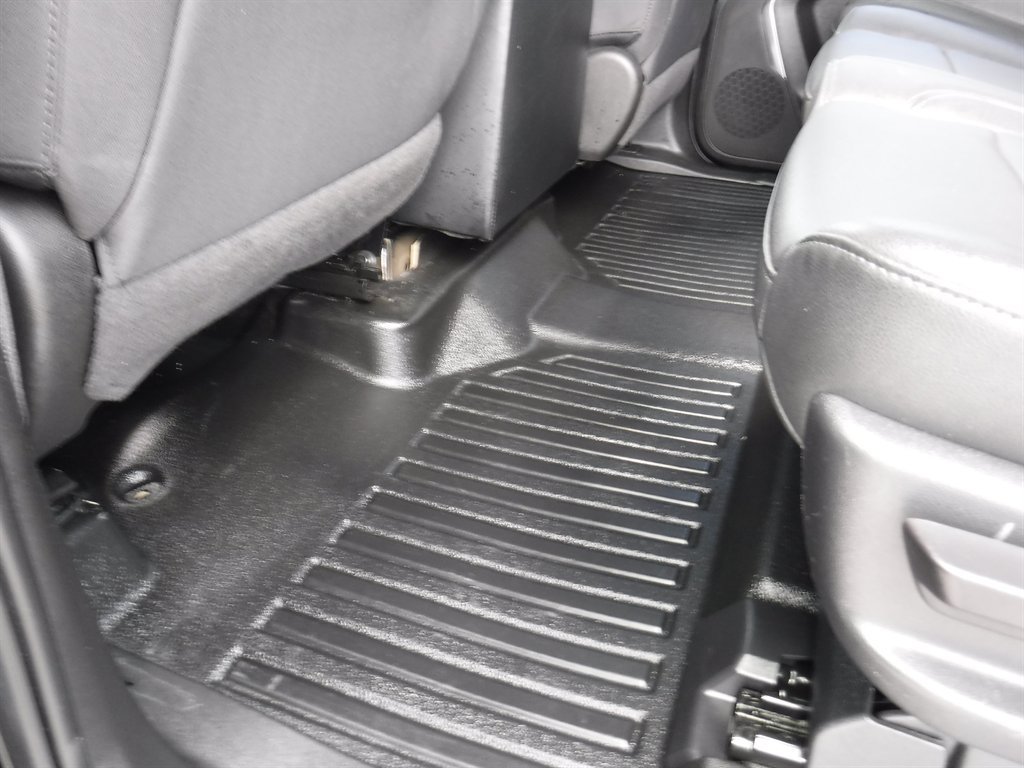 Used 2022 Chevrolet Tahoe LS RWD image 10