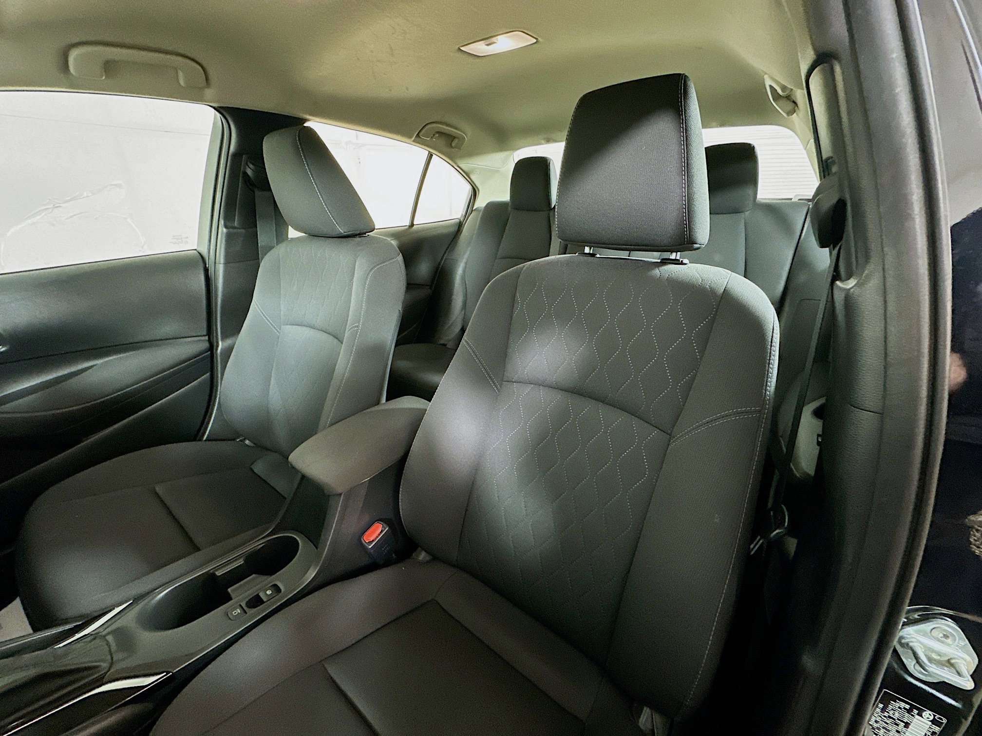 Used 2023 Toyota Corolla LE image 19