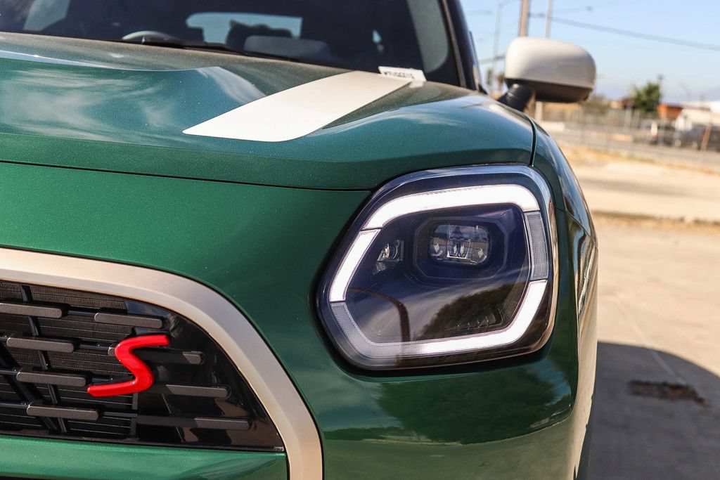 New 2027 MINI Cooper Countryman S w/ Comfort Package Max AWD/4WD image 9