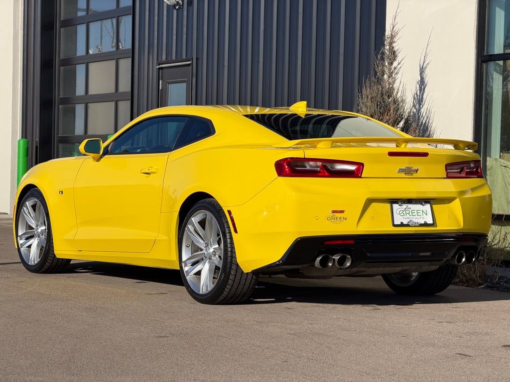 Used 2017 Chevrolet Camaro SS image 3