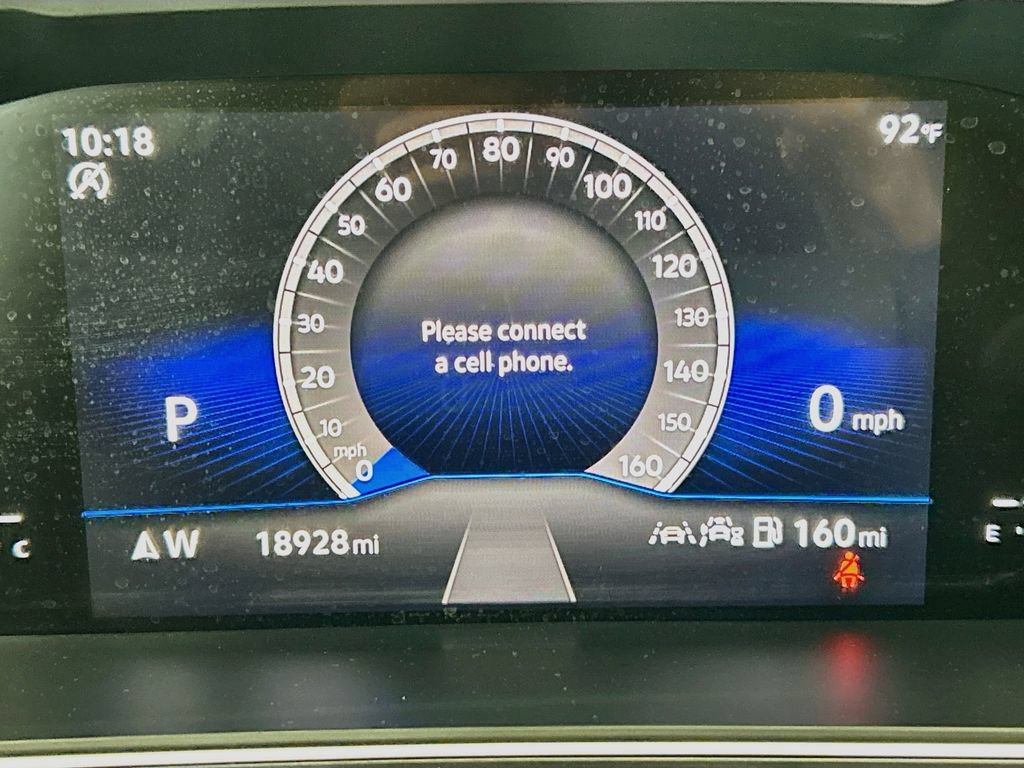 Used 2024 Volkswagen Tiguan SE R-Line FWD image 32