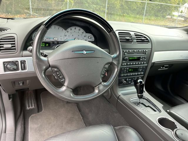 Used 2002 Ford Thunderbird image 10