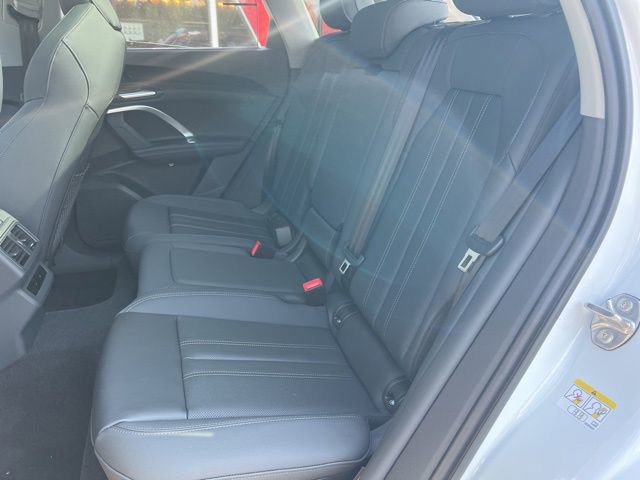 New 2025 Audi Q5 Premium Plus image 25