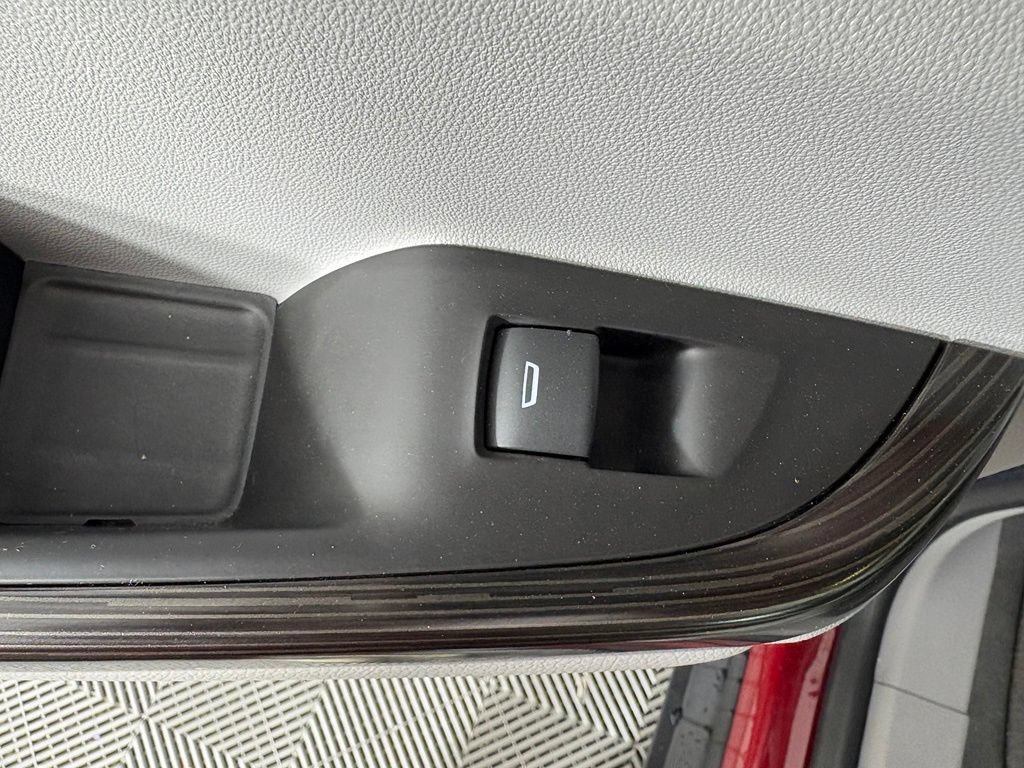 Used 2019 GMC Acadia SLT FWD image 49