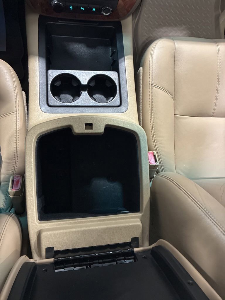 Used 2011 Chevrolet Tahoe LT AWD/4WD image 21