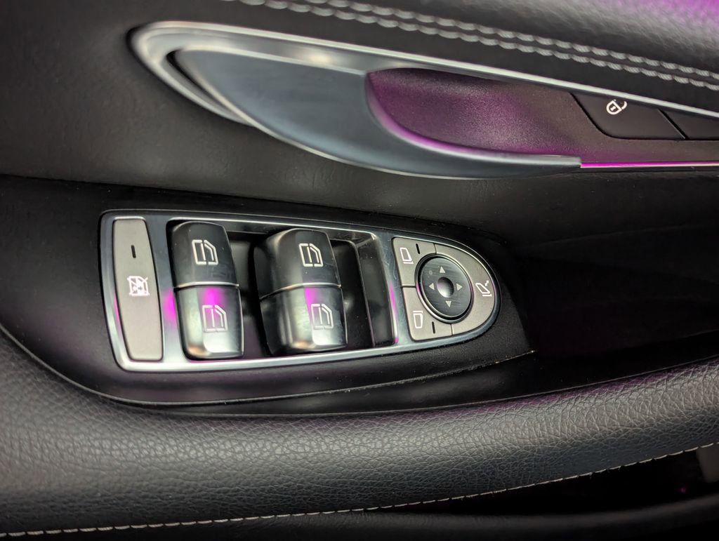 Used 2021 Mercedes-Benz AMG GT 43 image 47