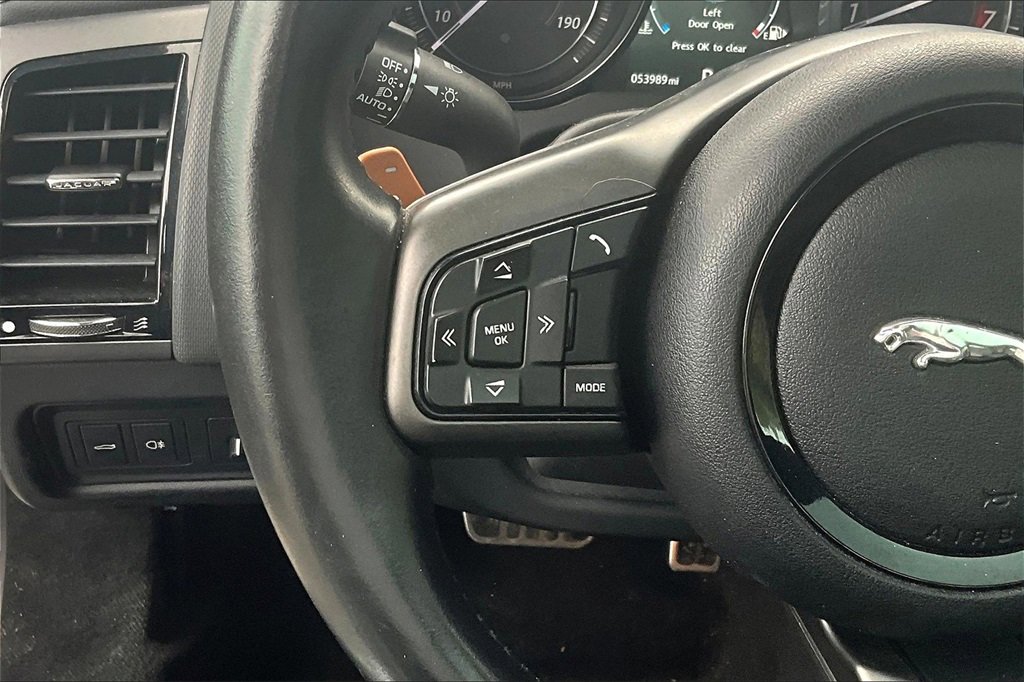 Used 2017 Jaguar F-TYPE S image 17