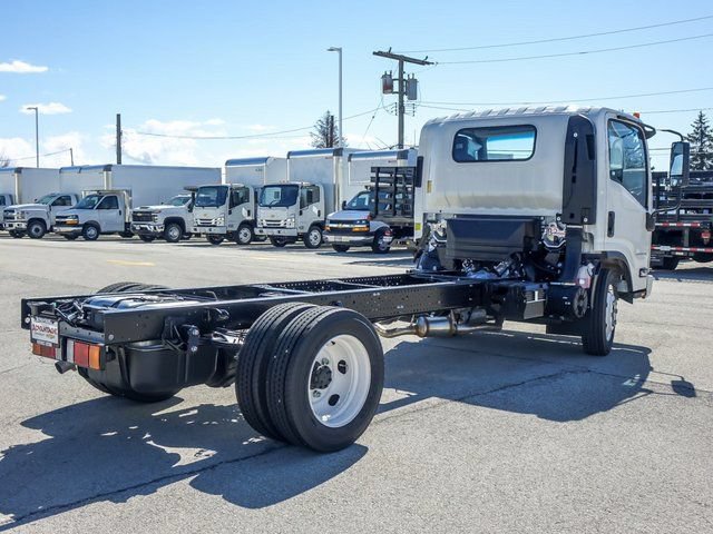 New 2025 Chevrolet Low Cab Forward 5500XG RWD image 3