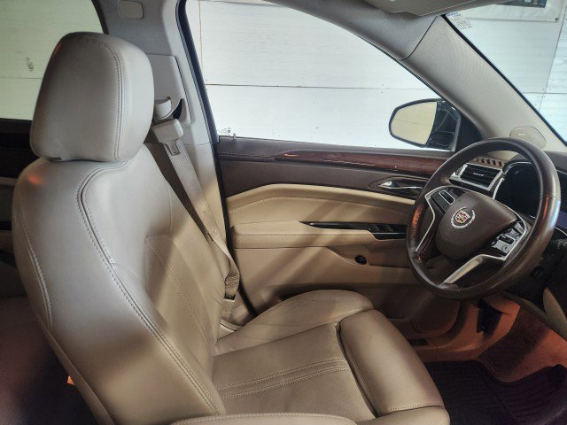 Used 2014 Cadillac SRX Luxury image 12
