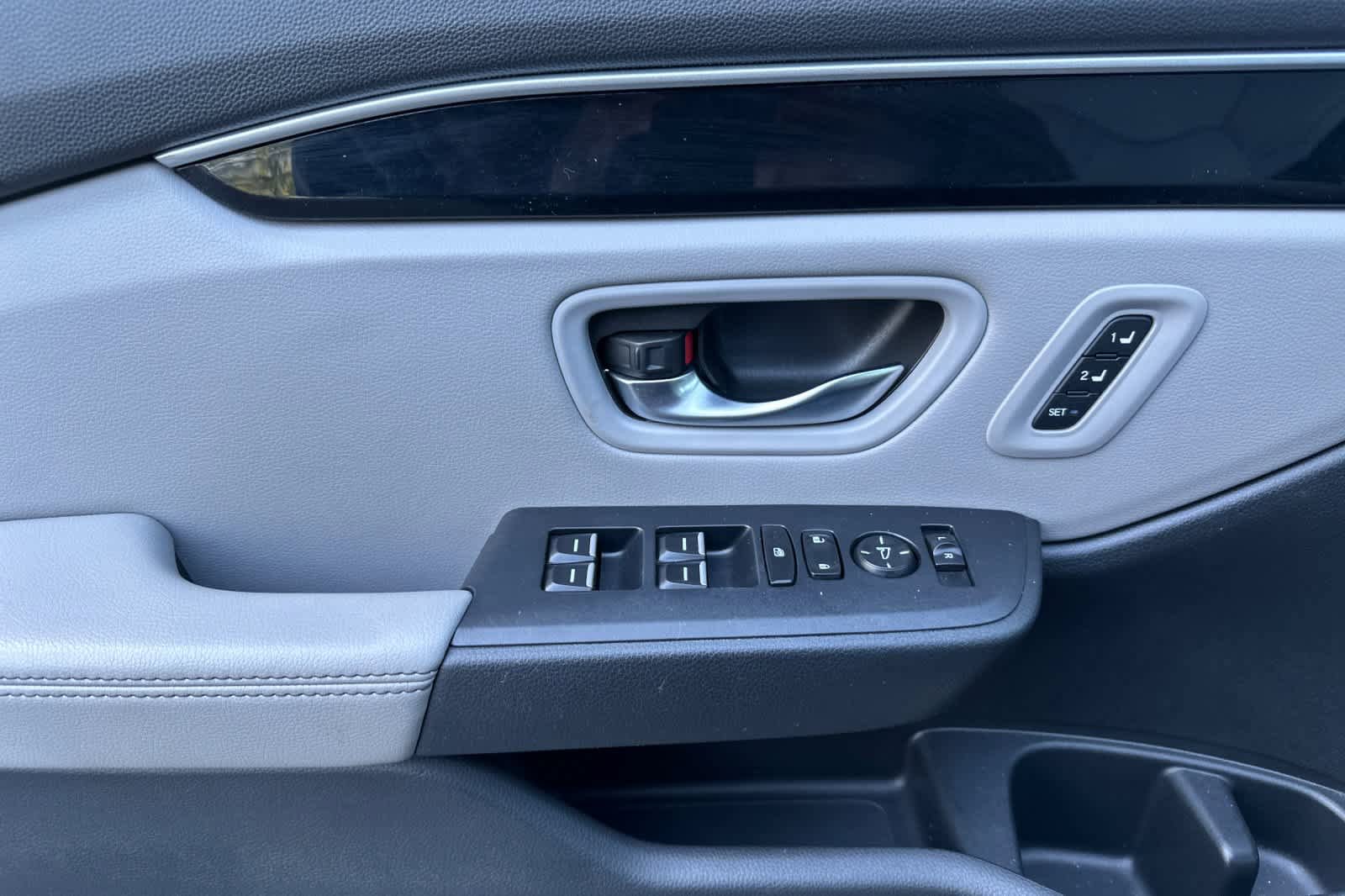 Used 2024 Honda Pilot Touring image 12
