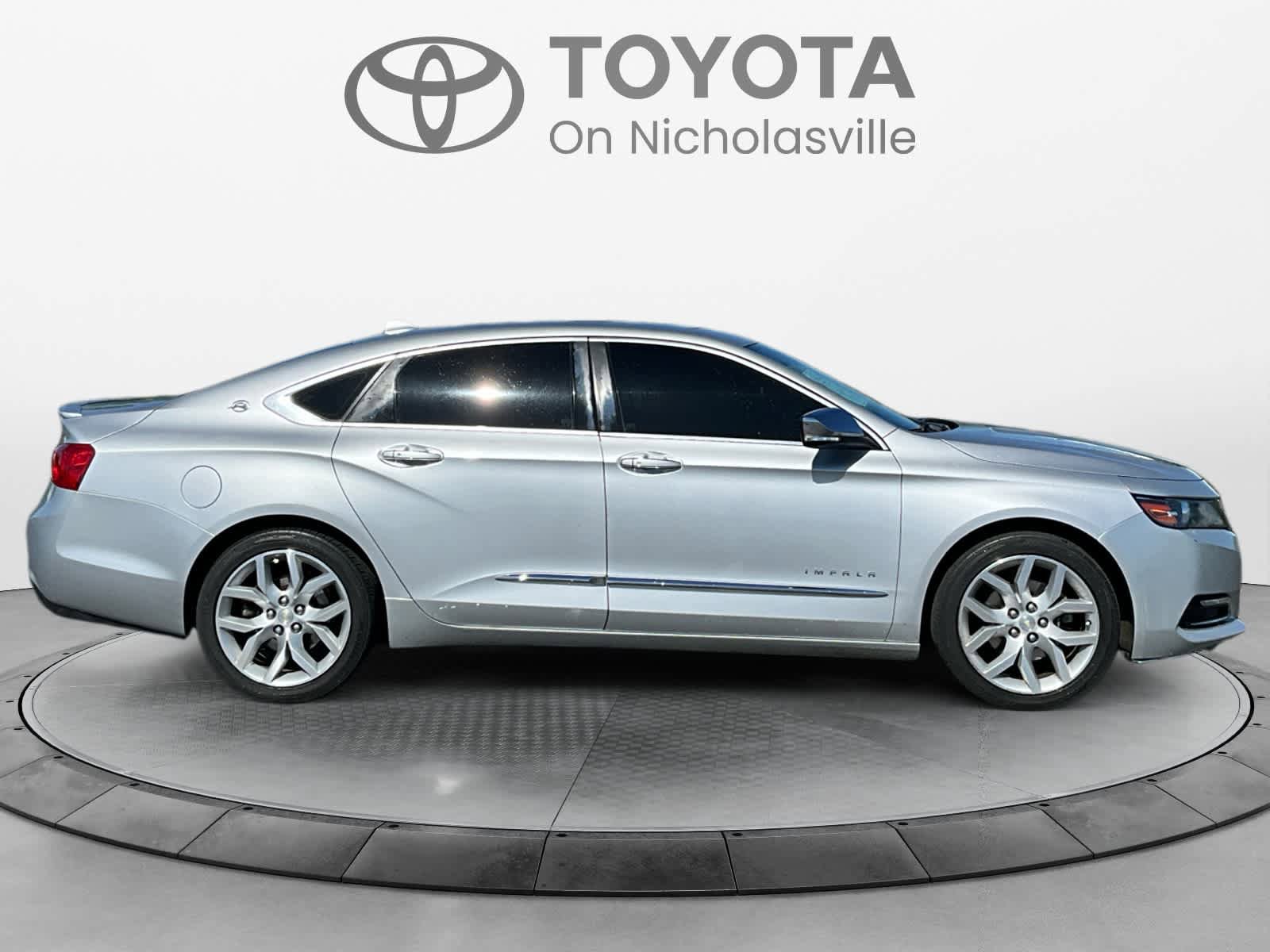 Used 2014 Chevrolet Impala LTZ FWD image 7