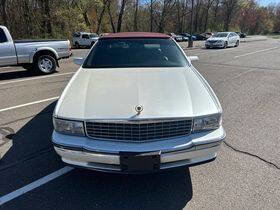 Used 1995 Cadillac De Ville Sedan image 2
