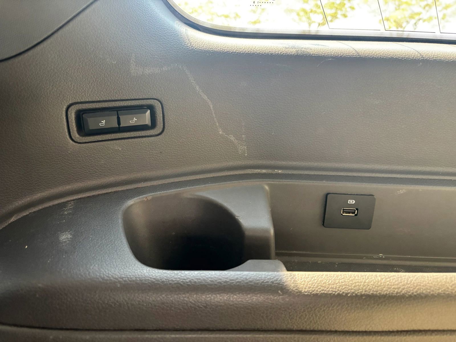 Used 2019 Ford Expedition Max Limited image 21