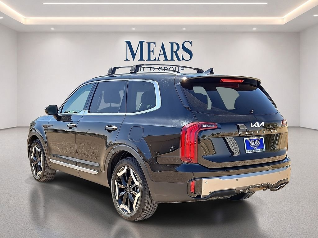Used 2025 Kia Telluride S AWD/4WD image 3