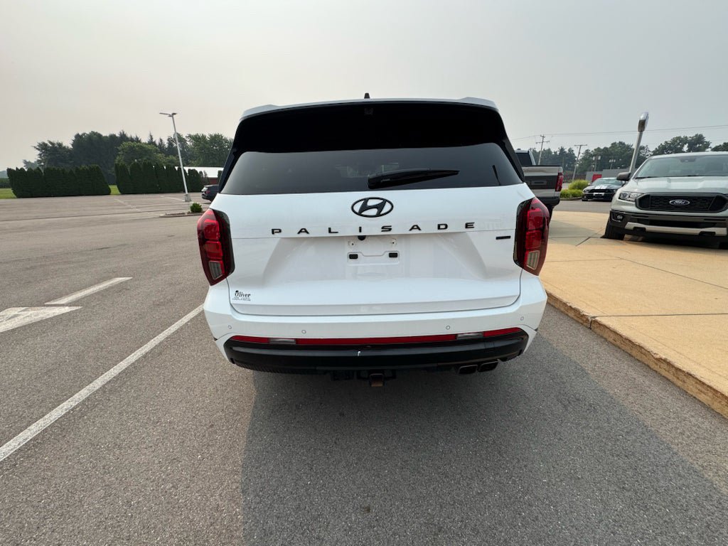 Used 2025 Hyundai Palisade Calligraphy AWD/4WD image 7
