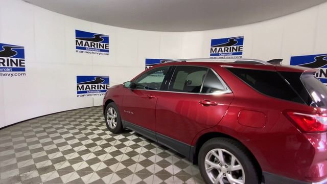 Used 2019 Chevrolet Equinox LT w/ Sun & Navigation Package AWD/4WD image 8
