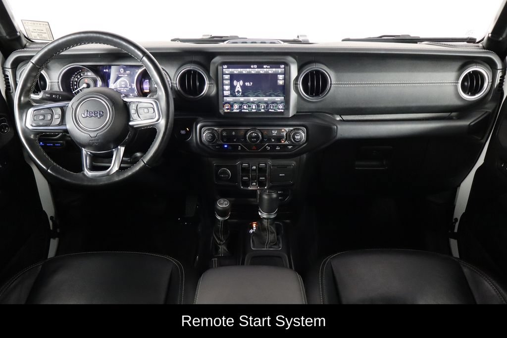 Used 2022 Jeep Wrangler Unlimited Sahara w/ Cold Weather Group AWD/4WD image 13