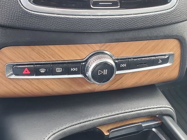 Certified 2023 Volvo XC90 T8 Plus w/ Protection Package Premier image 23