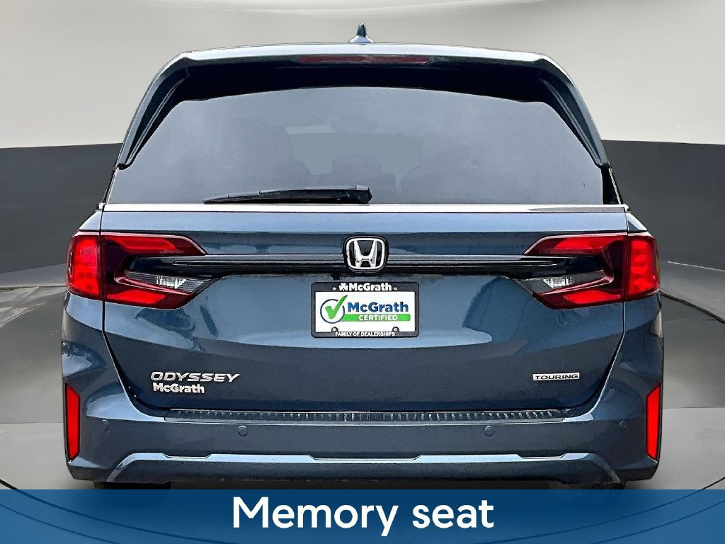 Used 2026 Honda Odyssey Touring image 7