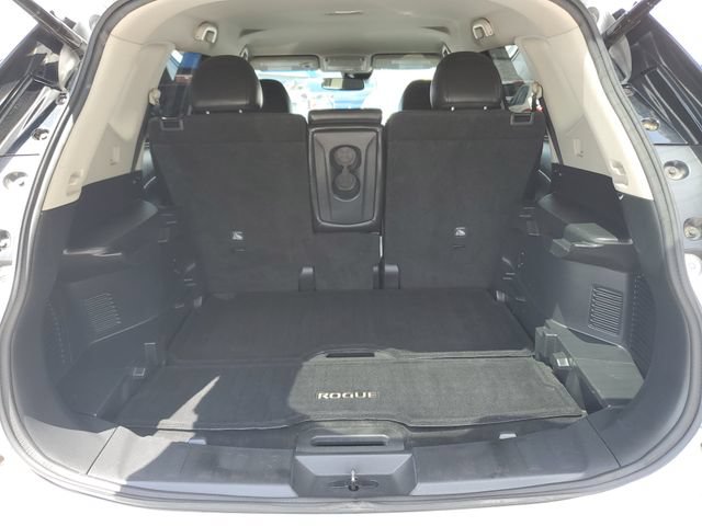 Used 2020 Nissan Rogue SL FWD image 11