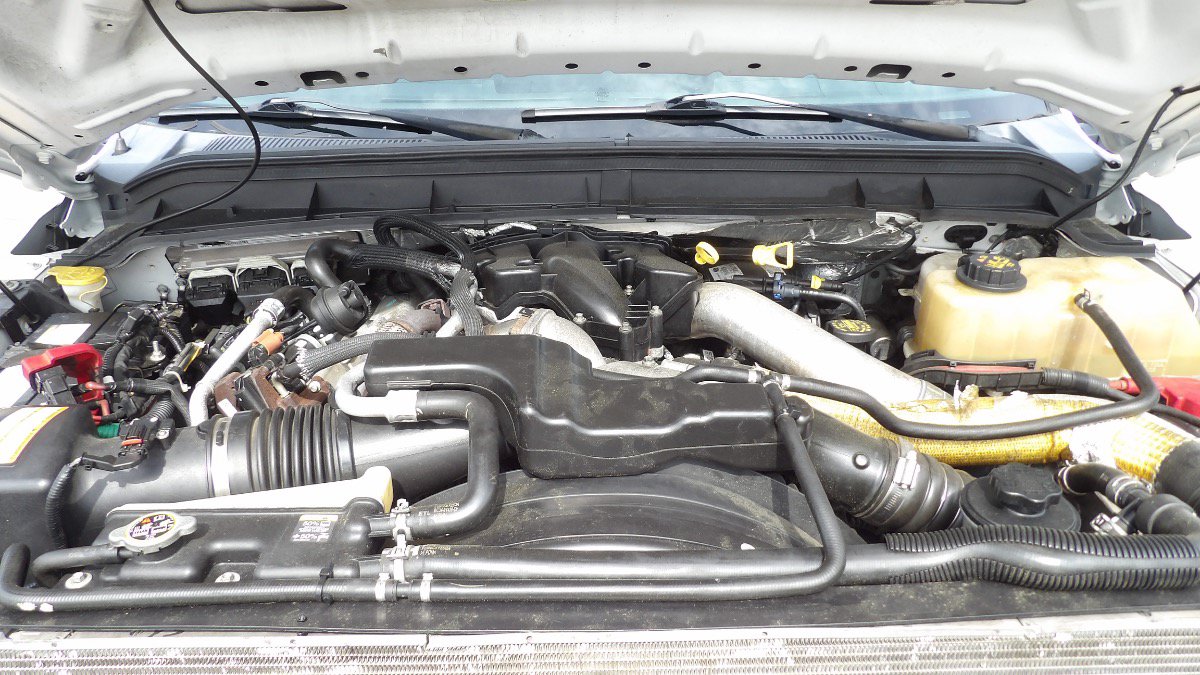 Used 2012 Ford F450 XLT w/ Ambulance Preparation Pkg RWD image 25