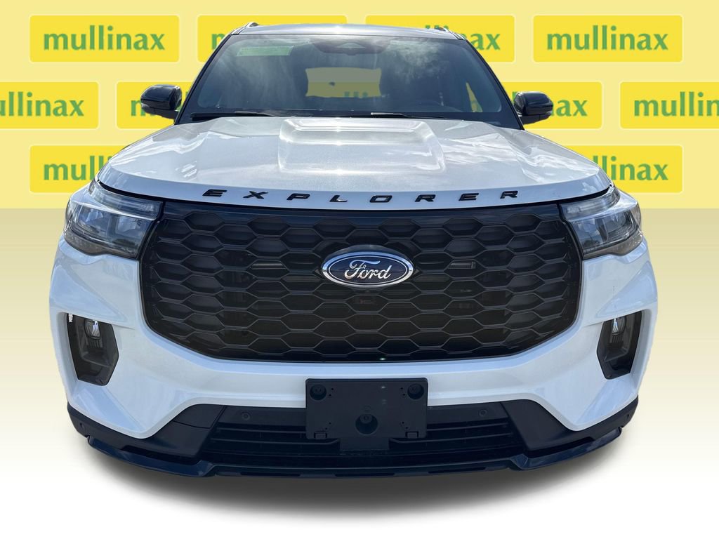 New 2026 Ford Explorer ST-Line image 12
