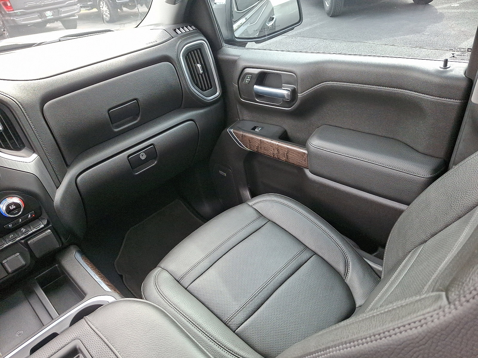 Used 2021 GMC Sierra 1500 Denali w/ Driver Alert Package II image 16