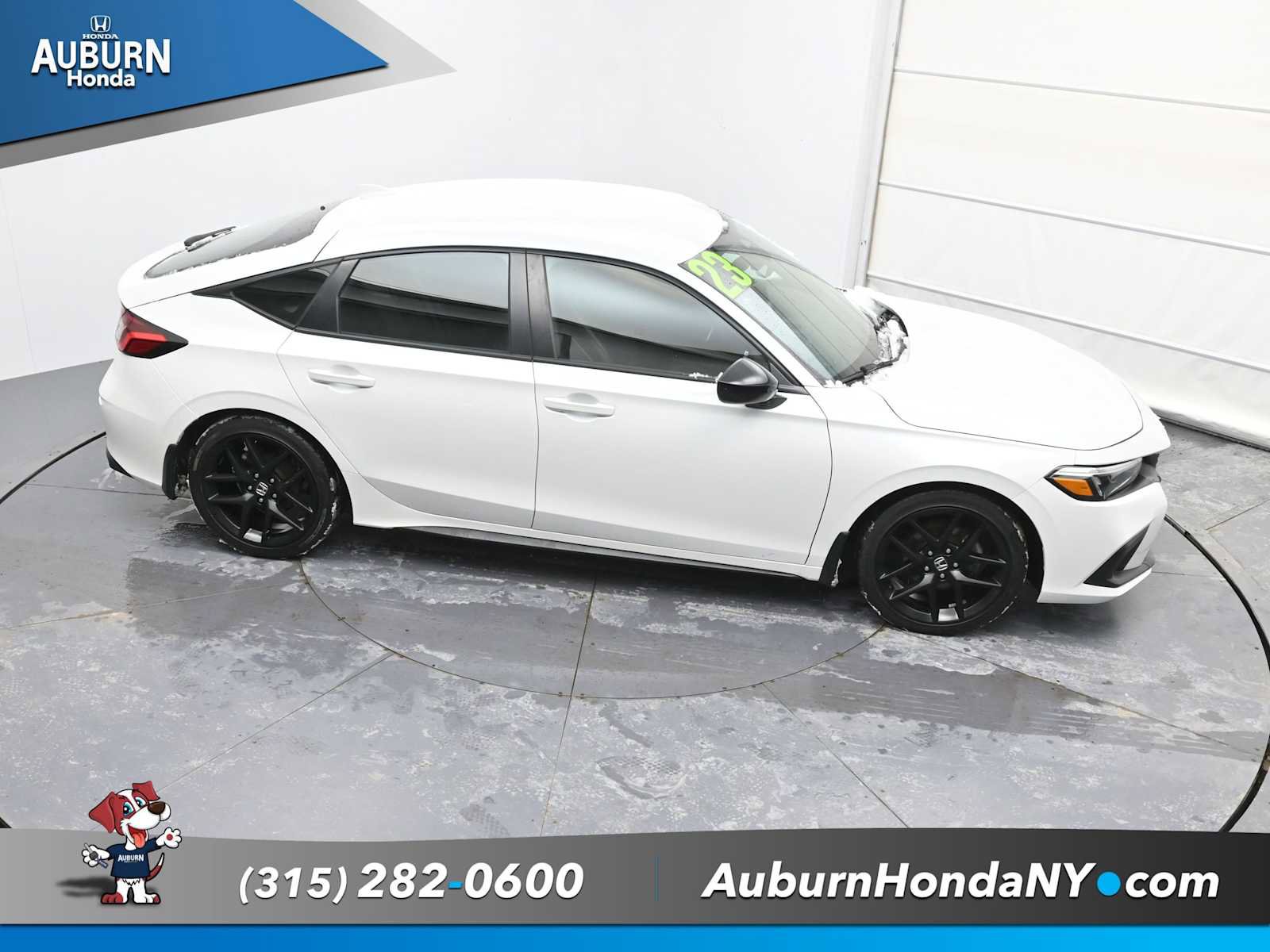 Used 2023 Honda Civic Sport image 29