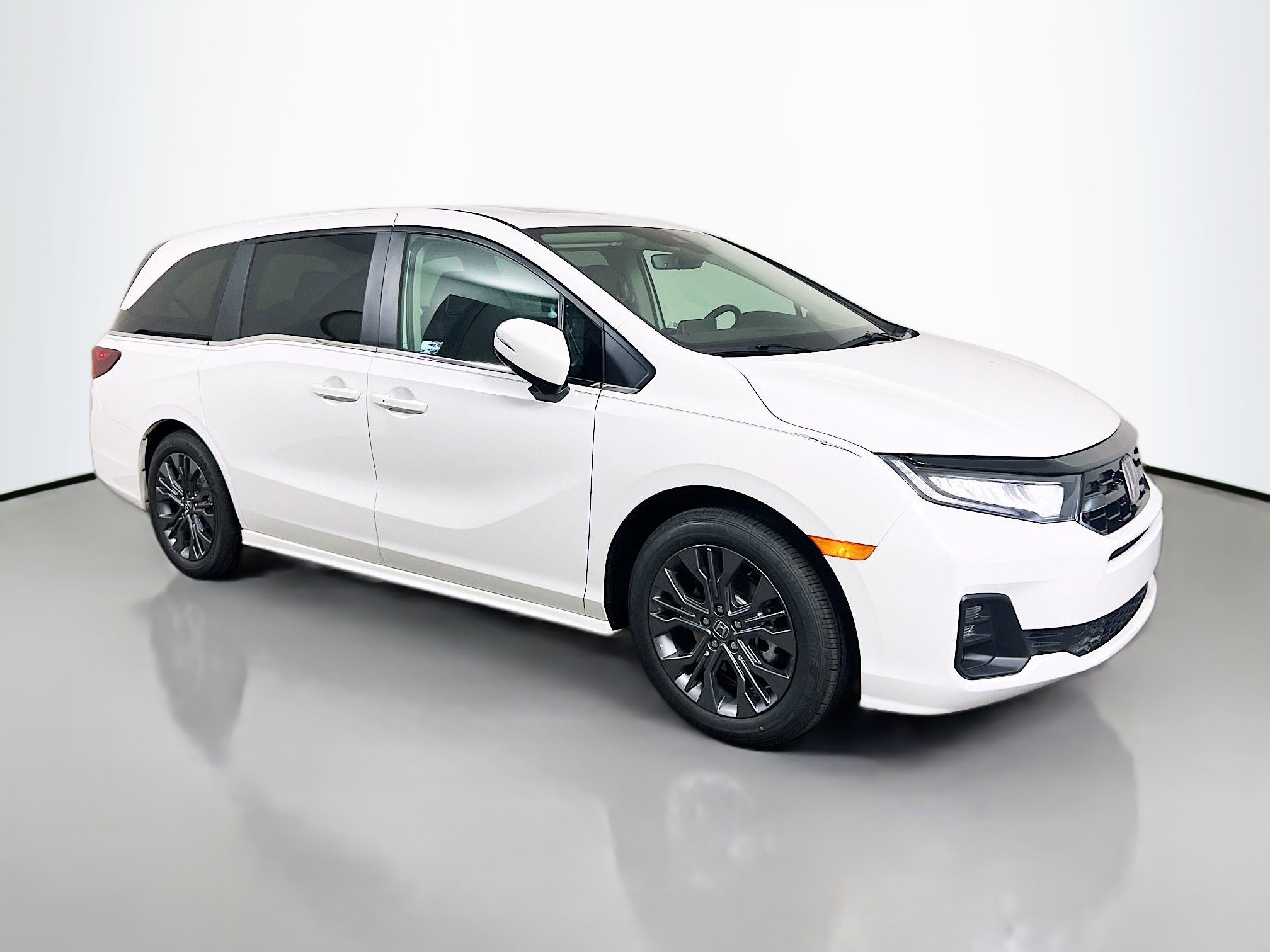 New 2026 Honda Odyssey Touring image 22