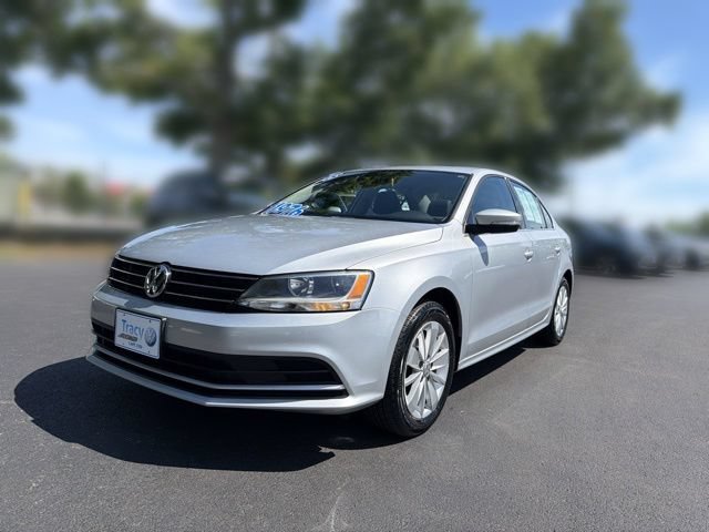 Used 2015 Volkswagen Jetta SE FWD image 3