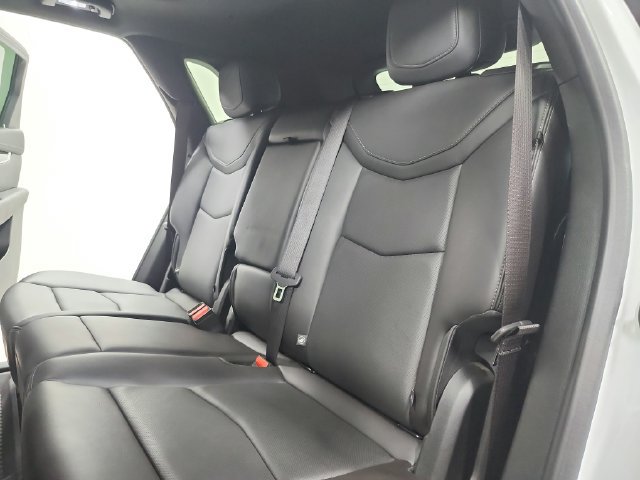 Used 2023 Cadillac XT5 Premium Luxury w/ LPO, Floor Liner Package AWD/4WD image 39