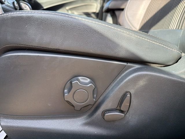 Used 2020 Ford EcoSport SES w/ SES Black Appearance Package AWD/4WD image 17