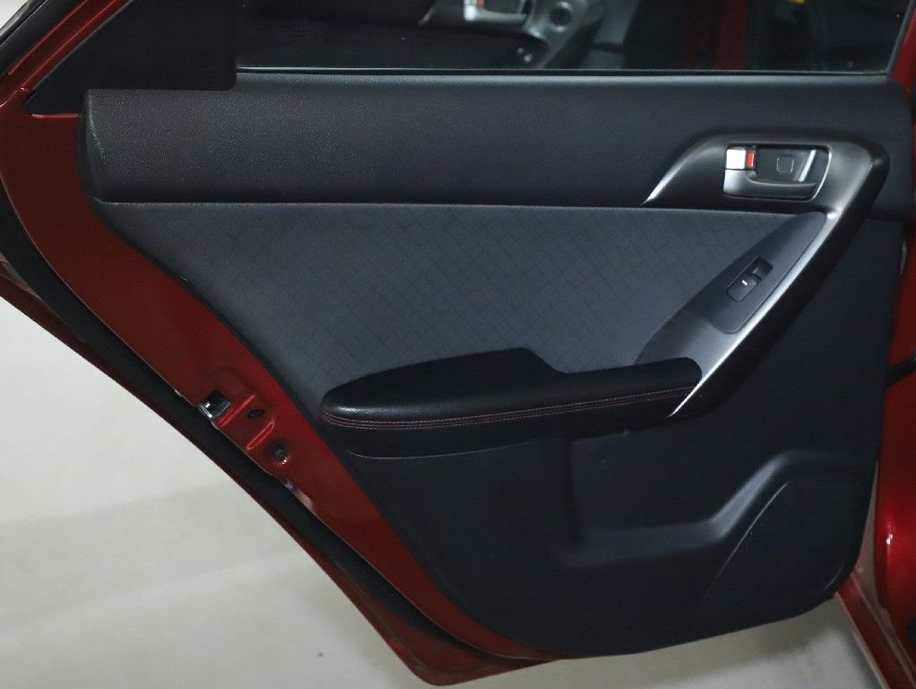 Used 2010 Kia Forte SX image 14