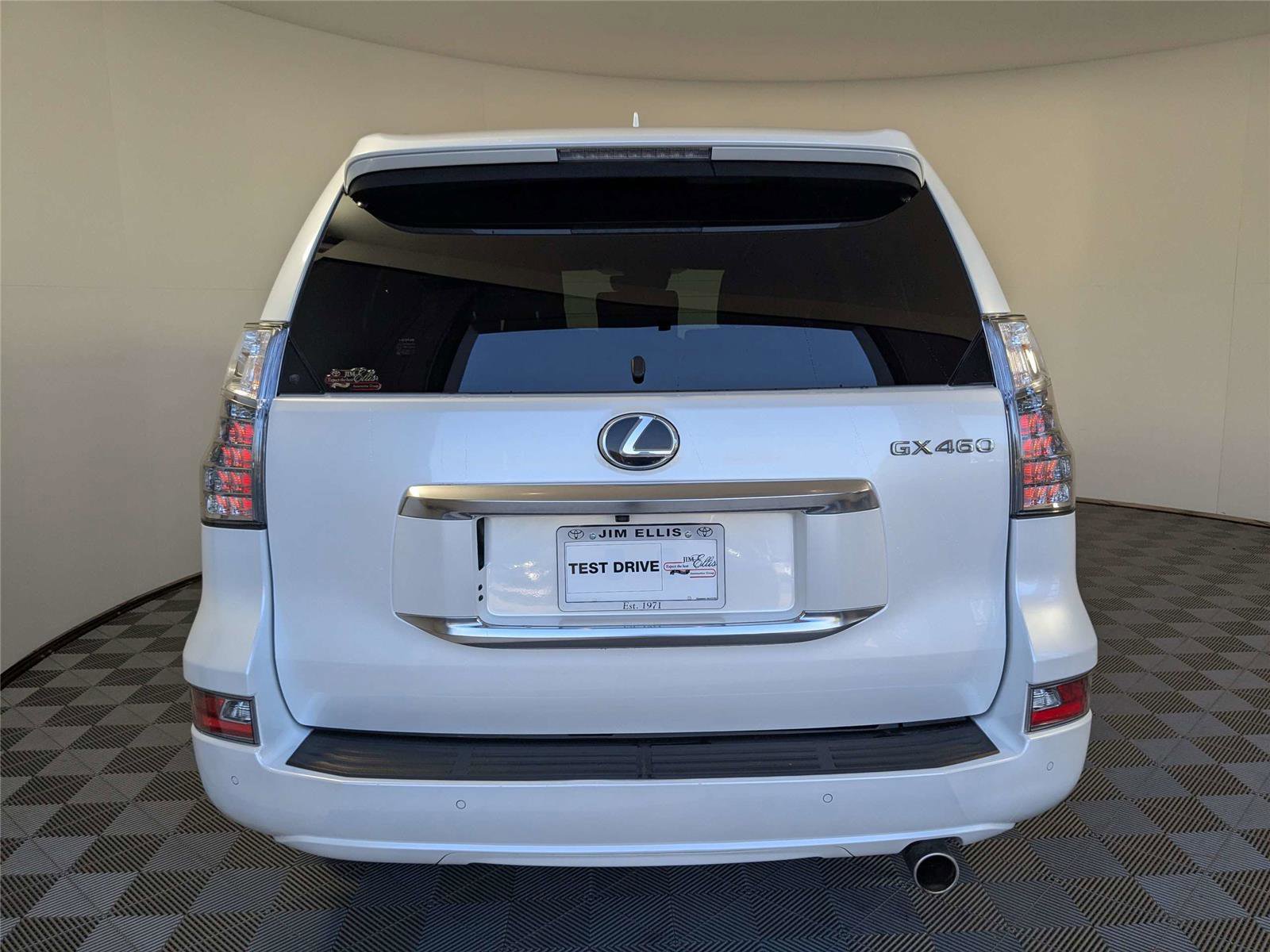 Used 2023 Lexus GX 460 Premium w/ Premium Package image 6