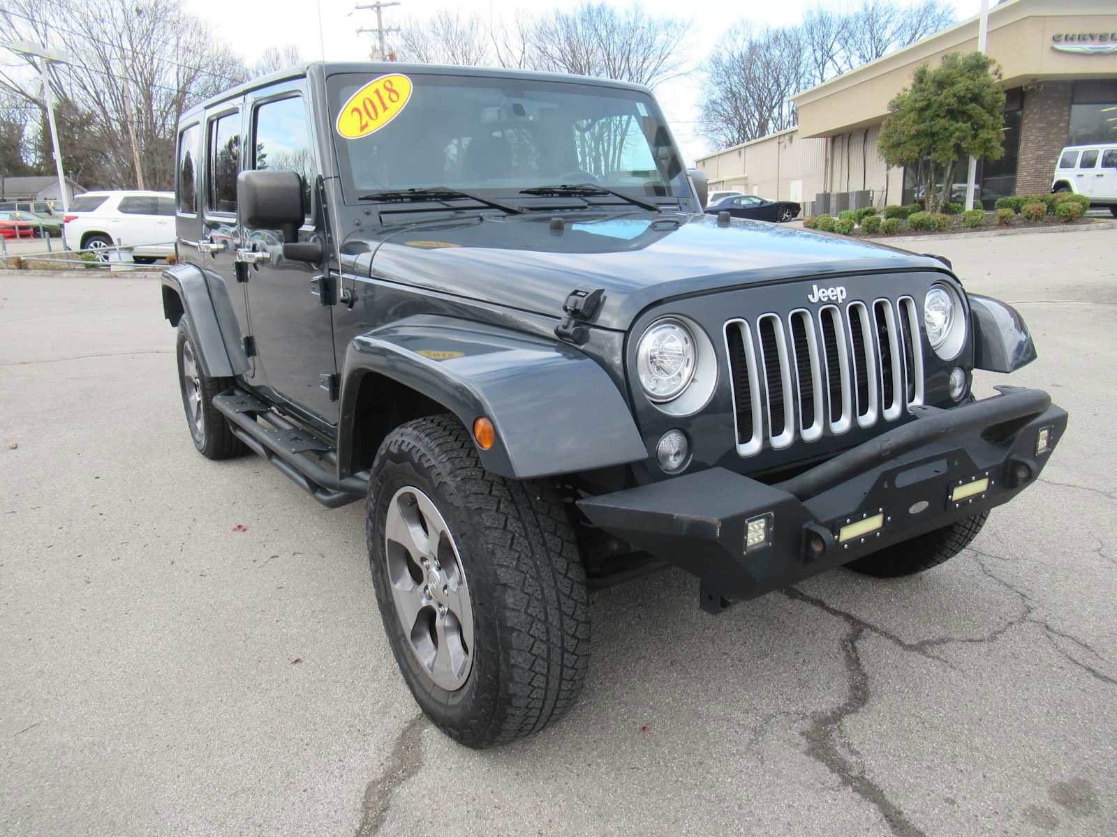Used 2018 Jeep Wrangler Unlimited Sahara w/ Connectivity Group image 9