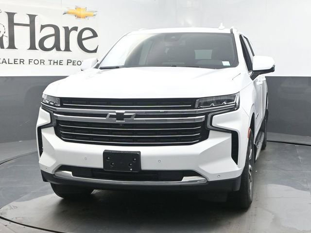 Used 2023 Chevrolet Suburban LT w/ LT Signature Plus Package AWD/4WD image 7