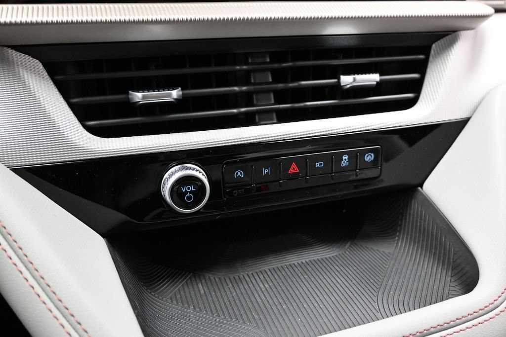 New 2026 Ford Explorer Active w/ Active Comfort Package AWD/4WD image 45