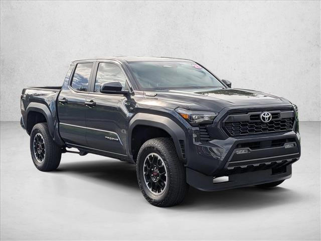 Used 2025 Toyota Tacoma TRD Off-Road image 3
