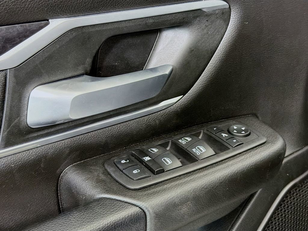 Used 2023 RAM 1500 Big Horn AWD/4WD image 20