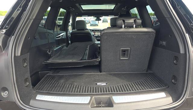 Used 2024 Cadillac XT6 Premium Luxury AWD/4WD image 19