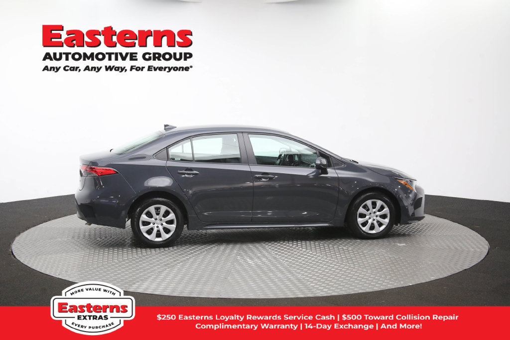 Used 2026 Toyota Corolla LE FWD image 41